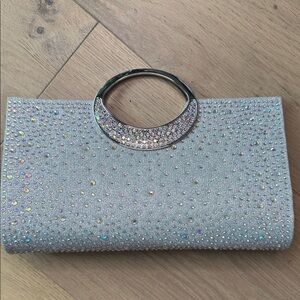 Glamorous Silver Rhinestone Clutch